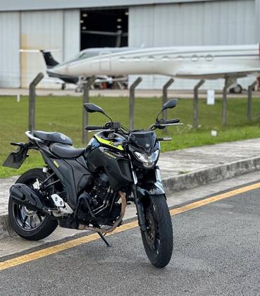 YAMAHA FZ25 FAZER ABS 